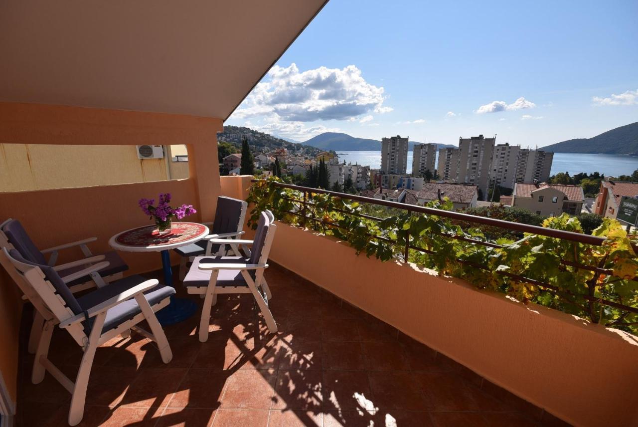 Appartement Al Mare à Igalo Extérieur photo