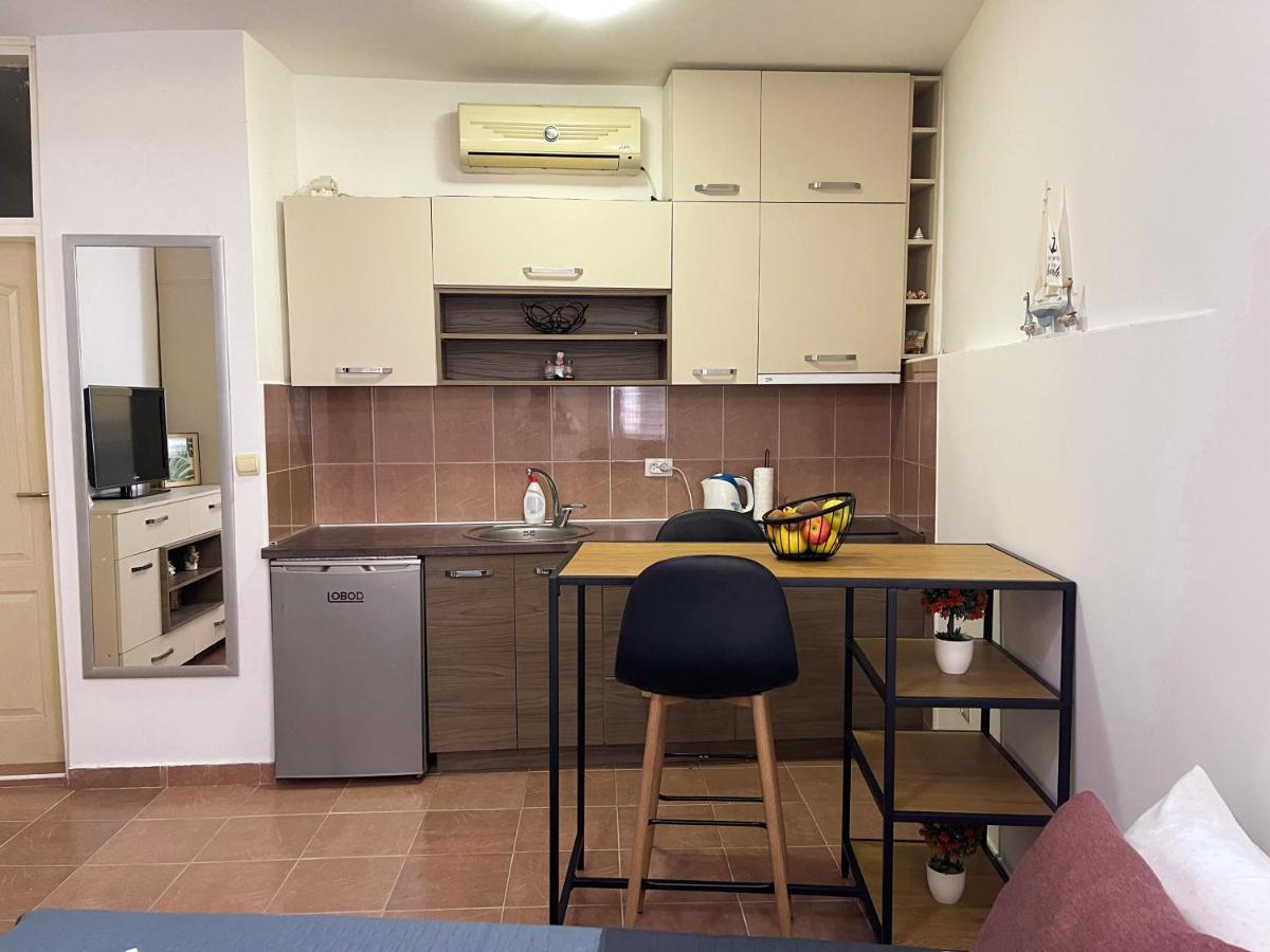 Appartement Al Mare à Igalo Extérieur photo