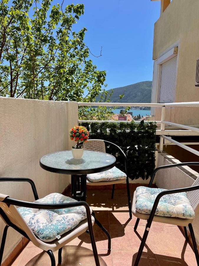 Appartement Al Mare à Igalo Extérieur photo