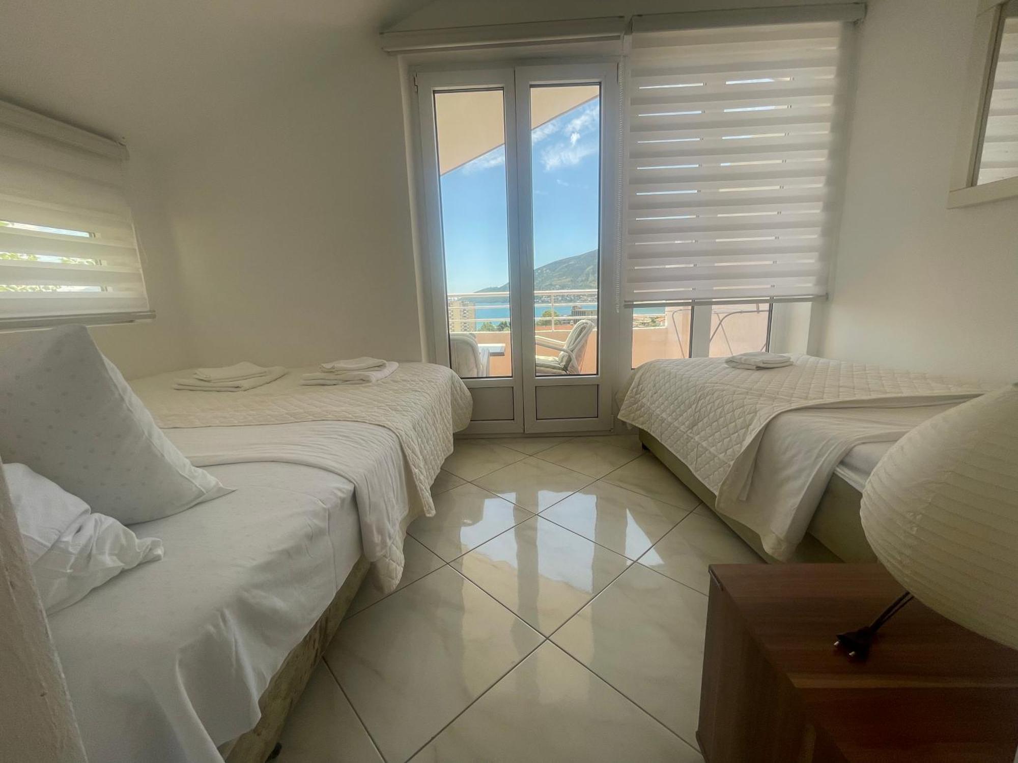 Appartement Al Mare à Igalo Extérieur photo